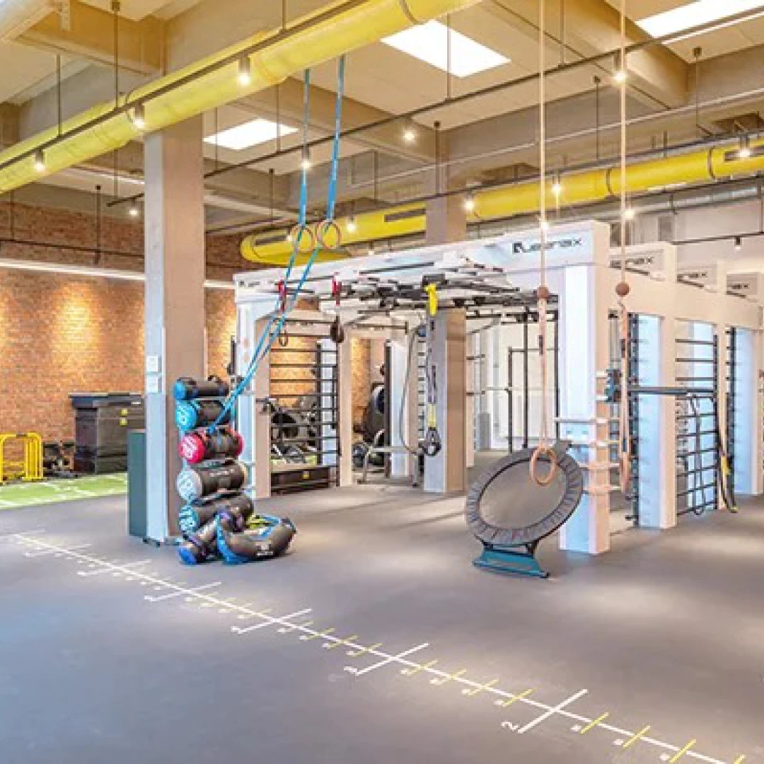 de_Gyms_DavidLloydMeridianWandsbekHamburg_2
