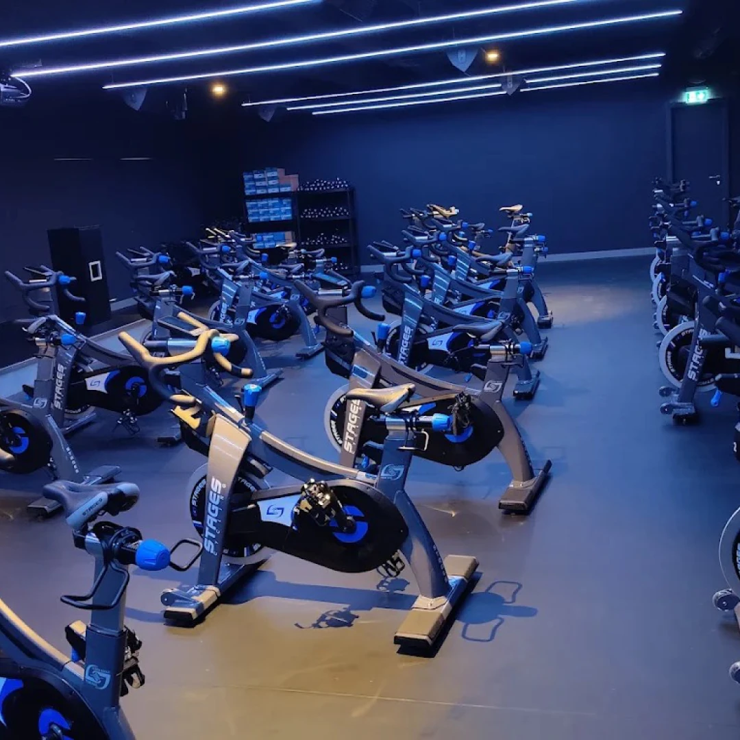 de_Gyms_DavidLloydMeridianWandsbekHamburg_3