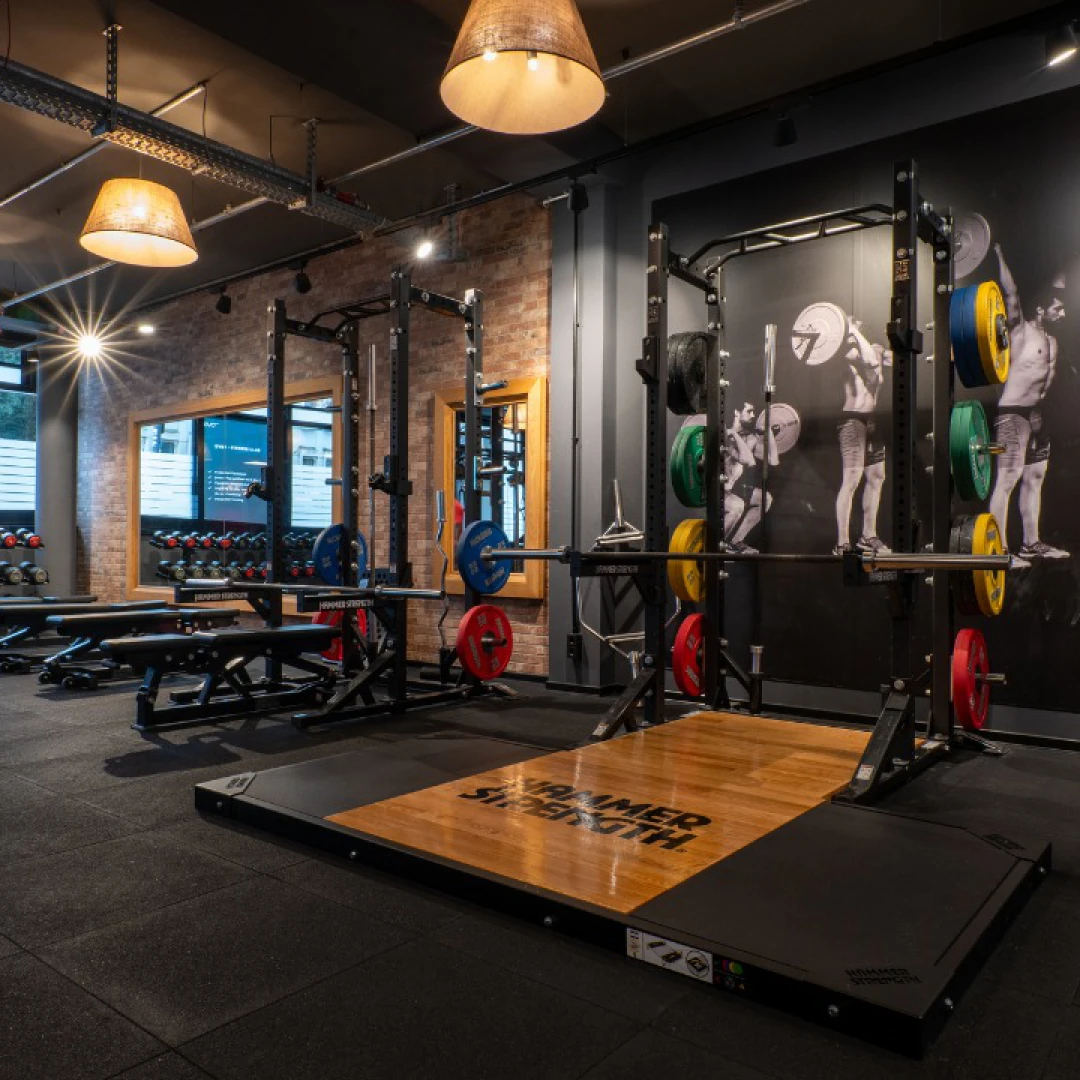 de_Gyms_EvoFitnessStadthausbrücke_0
