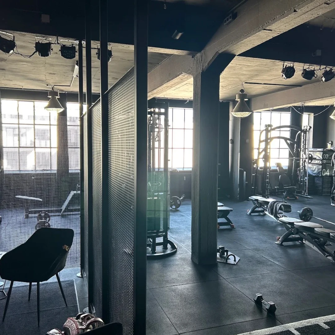de_Gyms_Face2faceGym_0