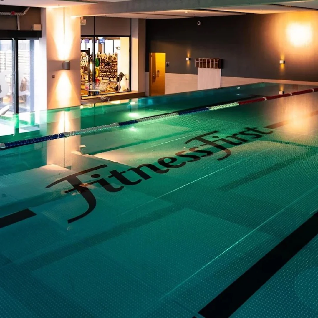de_Gyms_FitnessFirstHamburgAltona_2