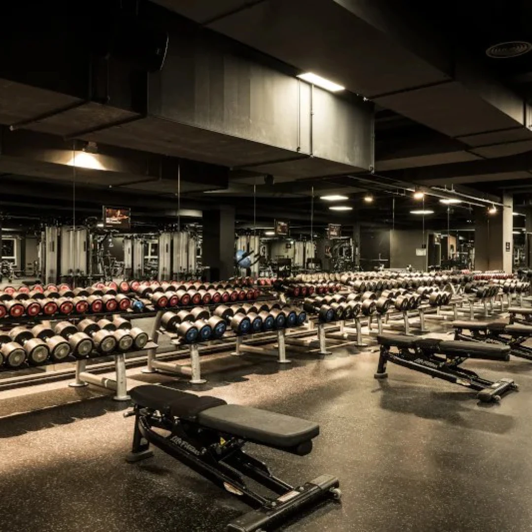 de_Gyms_FitnessFirstHamburgBahrenfeld_1