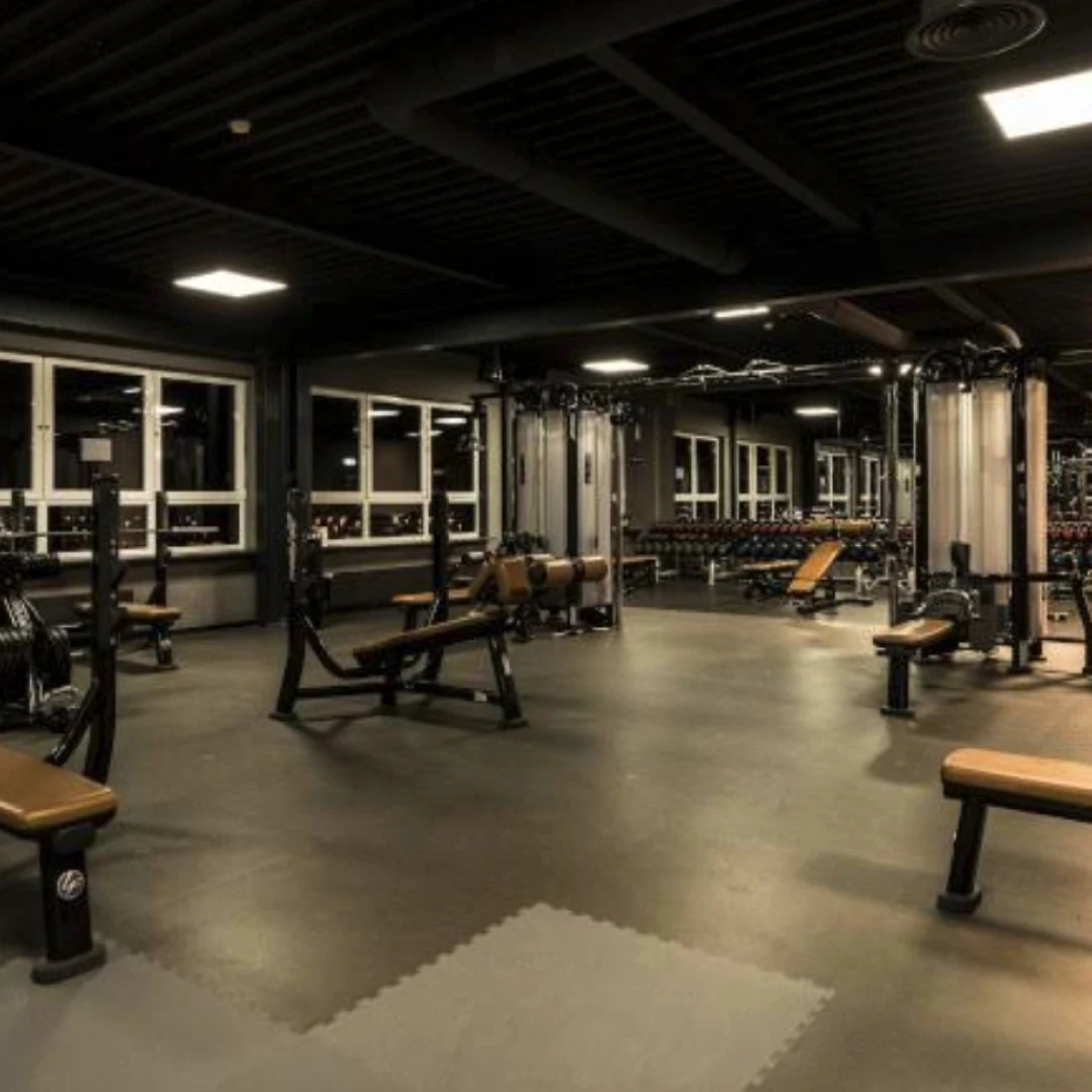 de_Gyms_FitnessFirstHamburgBahrenfeld_2