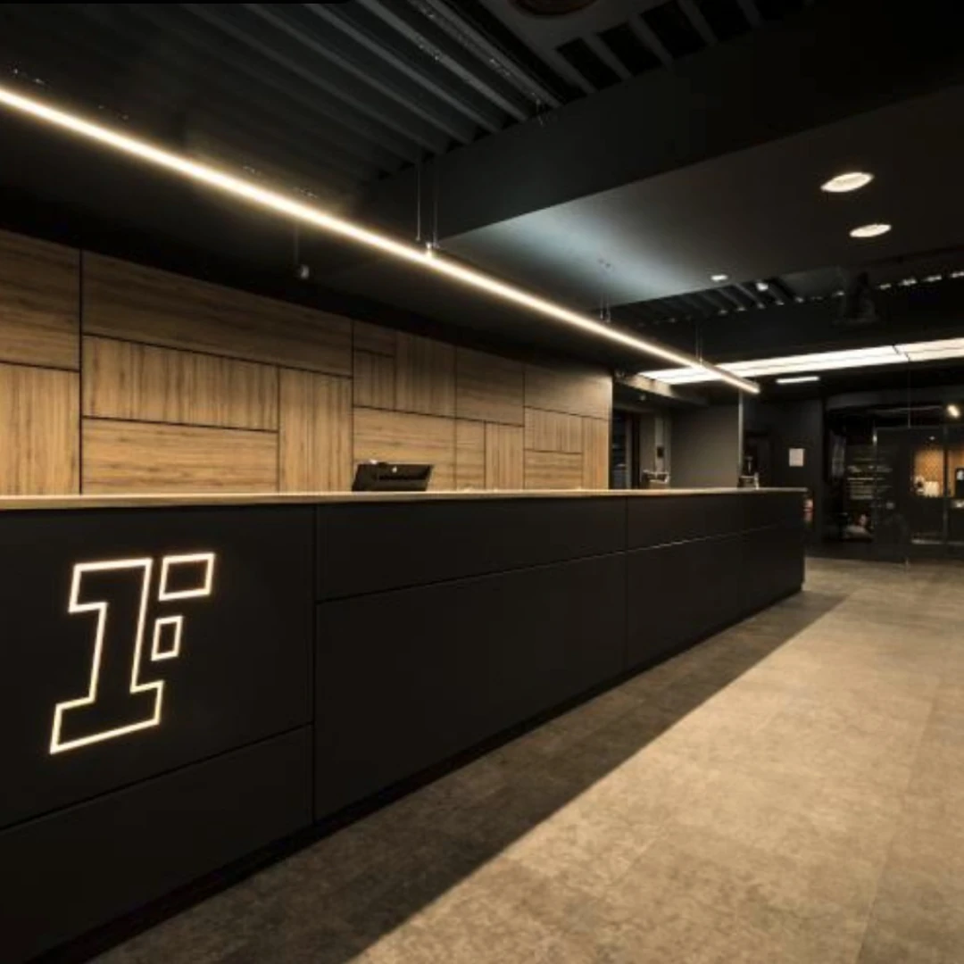 de_Gyms_FitnessFirstHamburgBahrenfeld_6