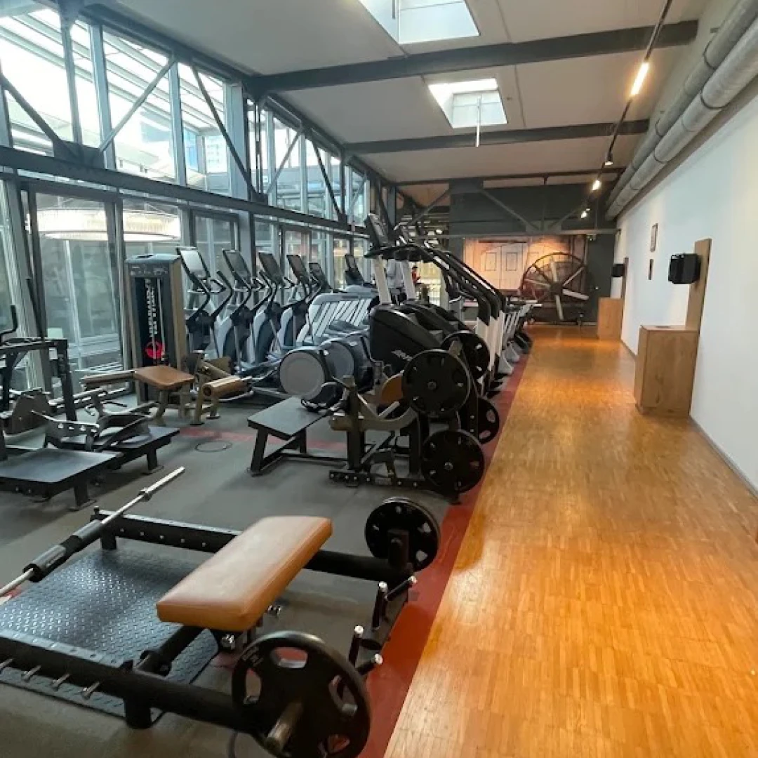 de_Gyms_FitnessFirstHamburgEppendorfStraßenbahnring_2