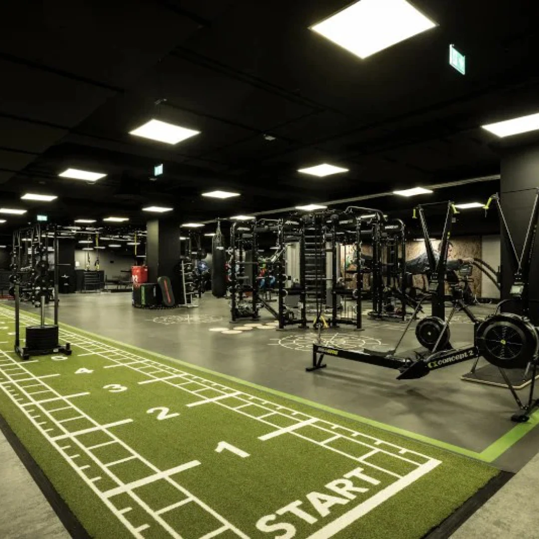 de_Gyms_FitnessFirstHamburgLangenhorn_2