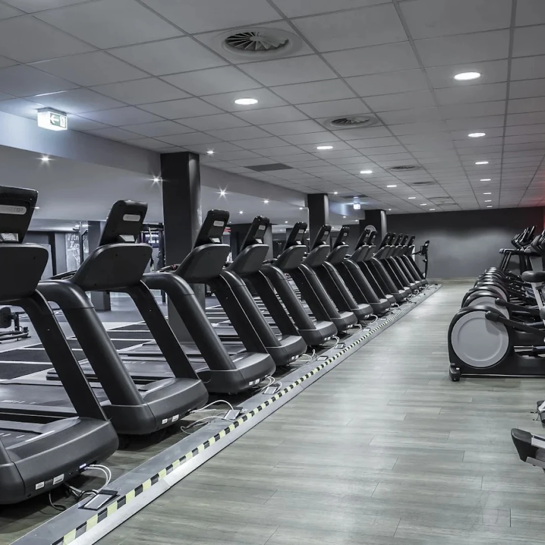 de_Gyms_FitnessFirstHamburgNiendorf_2