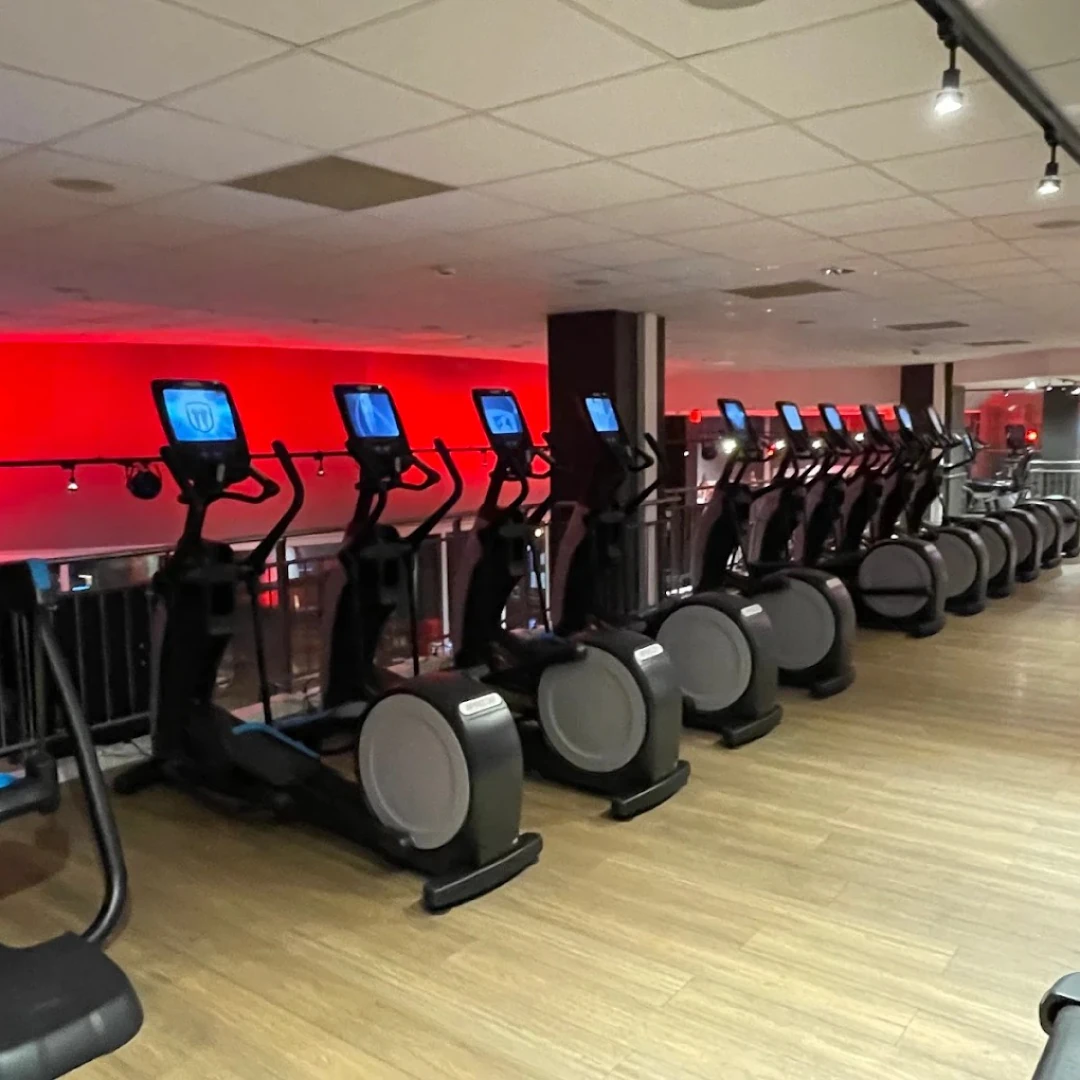 de_Gyms_FitnessFirstHamburgSt.Georg_4