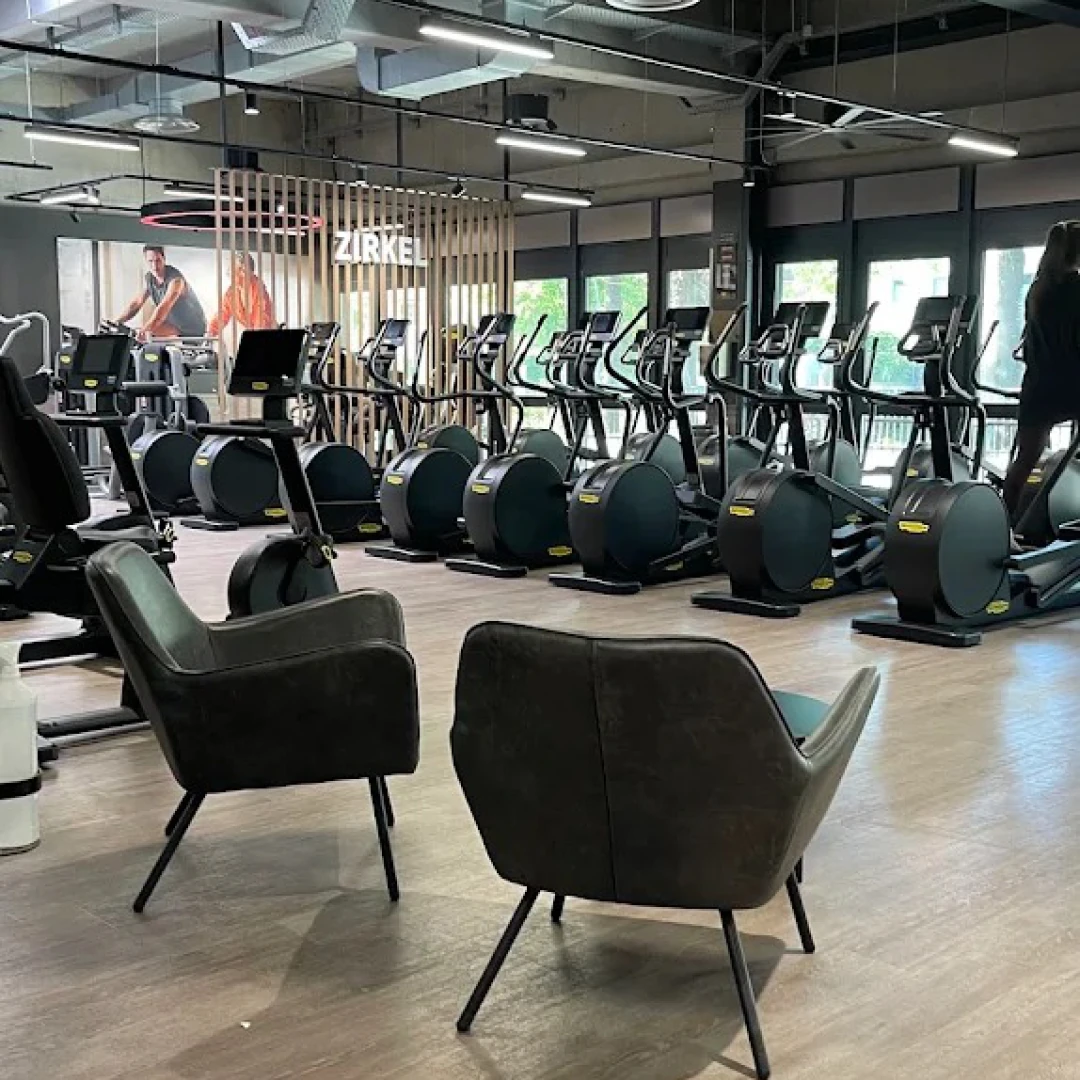 de_Gyms_FitXHamburgAirport_3
