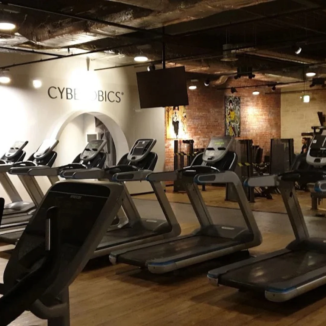 de_Gyms_JohnReedFitnessHamburgWandsbek_4
