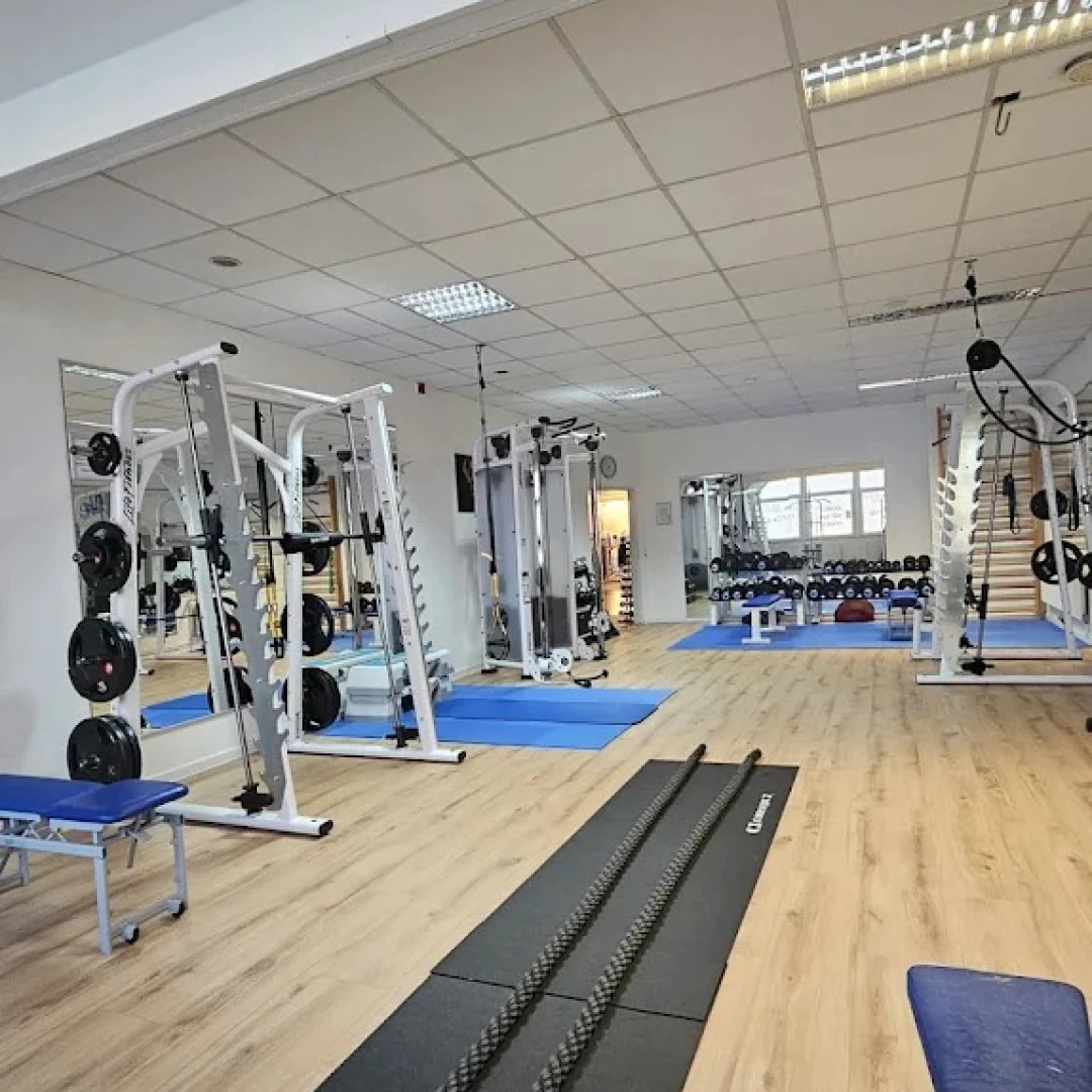 de_Gyms_LadyFitHamburgFitnessCenter_1