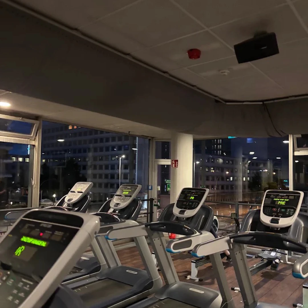 de_Gyms_McFitHamburgSt.Georg_3