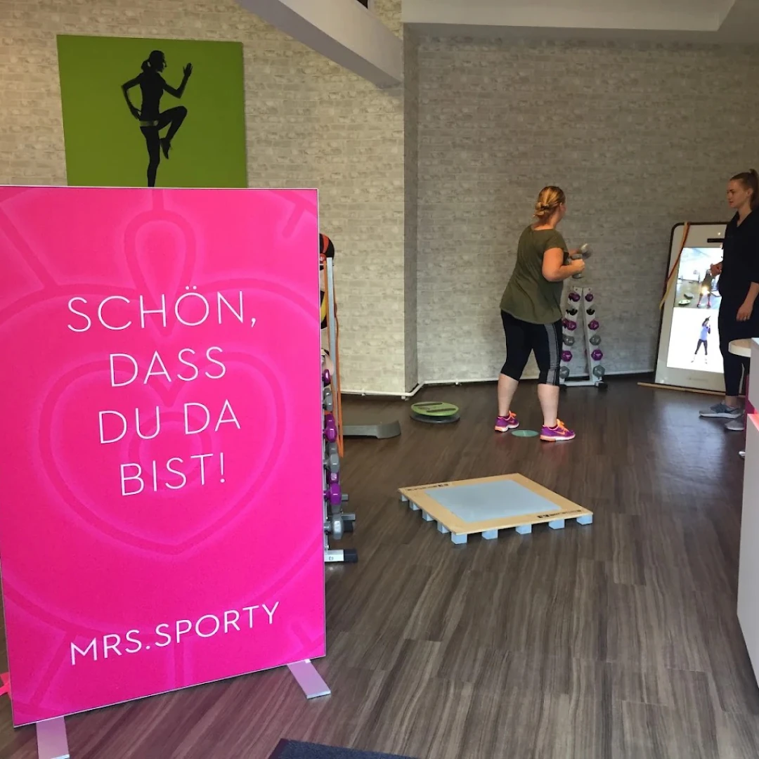 de_Gyms_Mrs.sportyClubHamburgRotherbaum_3