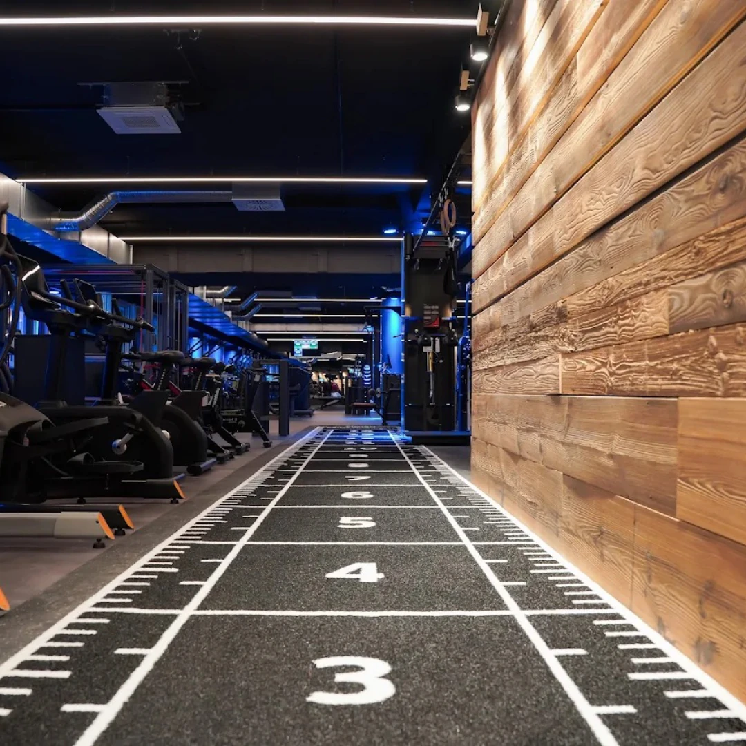 de_Gyms_PrimeTimeFitnessEppendorf_0
