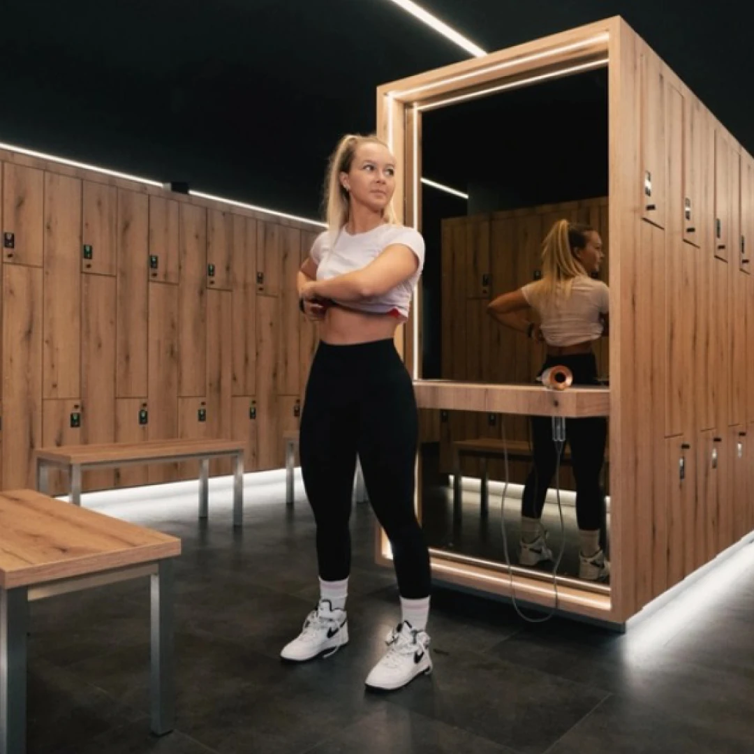 de_Gyms_PrimeTimeFitnessHamburgKampnagel_4
