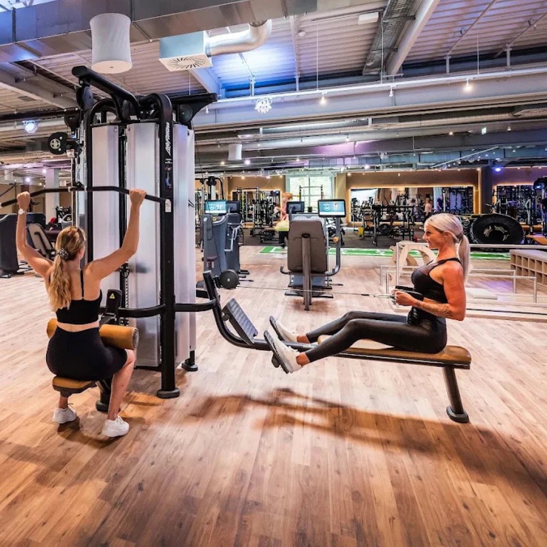 de_Gyms_SportsClubHamburgCity_0