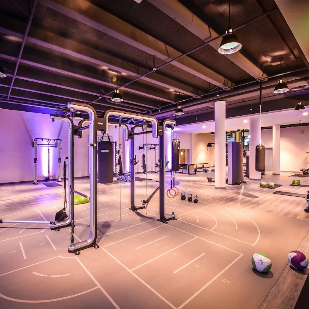 DE_Gyms_SportsClubWandsbek_1