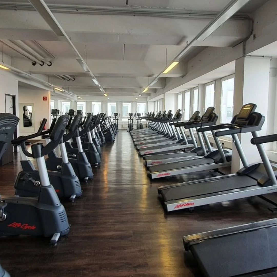 de_Gyms_AiFitnessKölnSülz_1