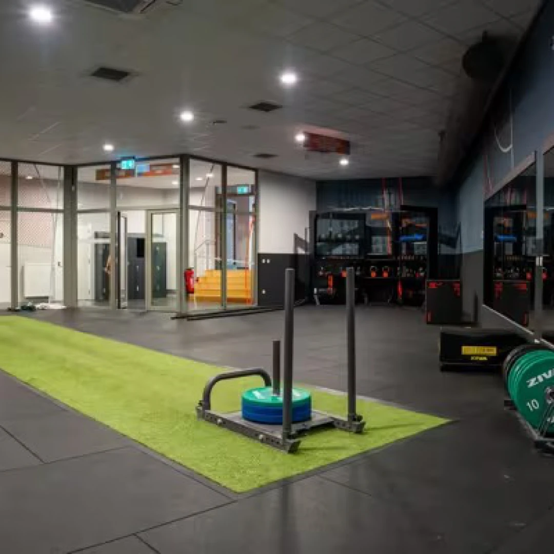 de_Gyms_BasicFitKöln_3
