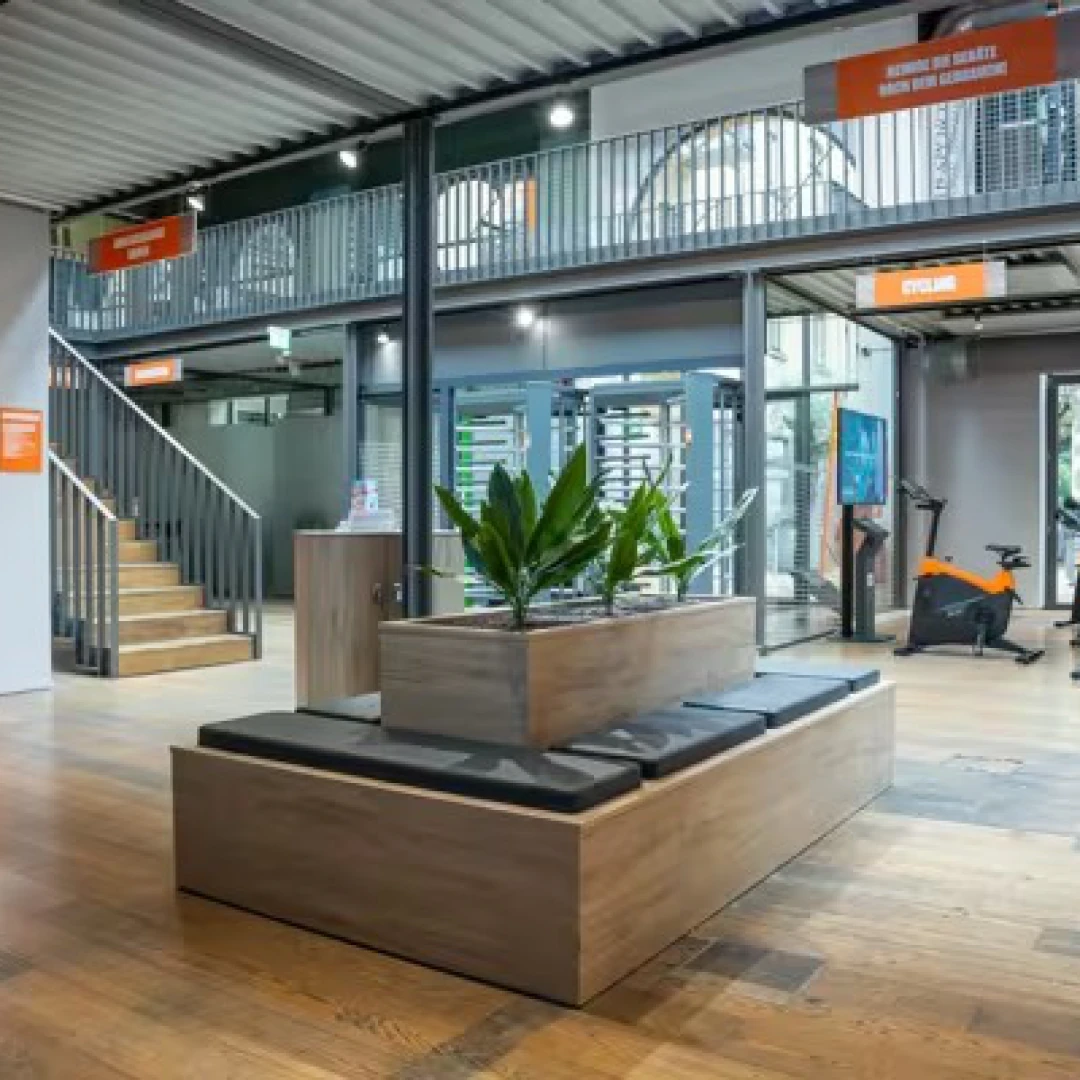 de_Gyms_BasicFitKöln_5