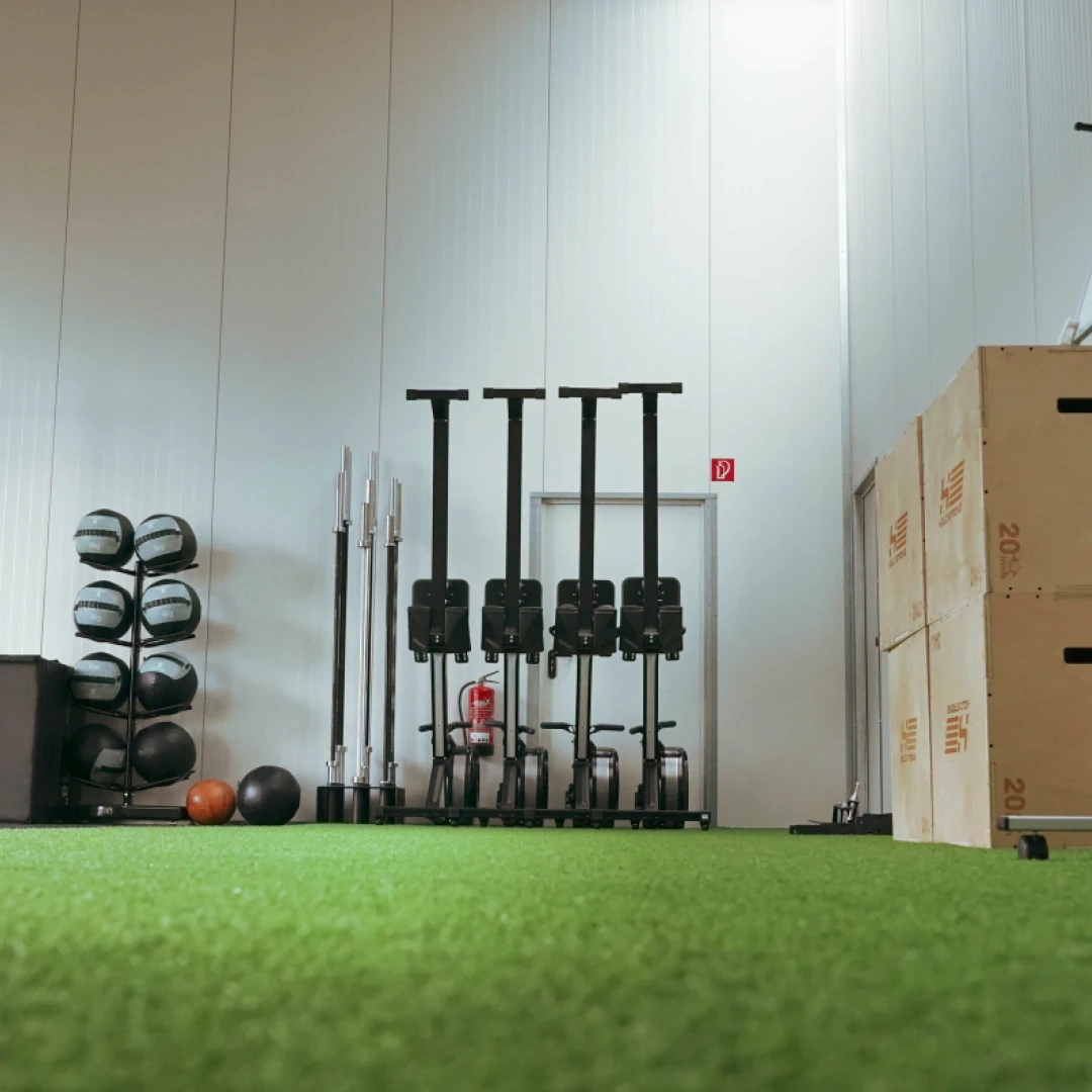 de_Gyms_CommunityFitnessBluePitKölnLövenich_3