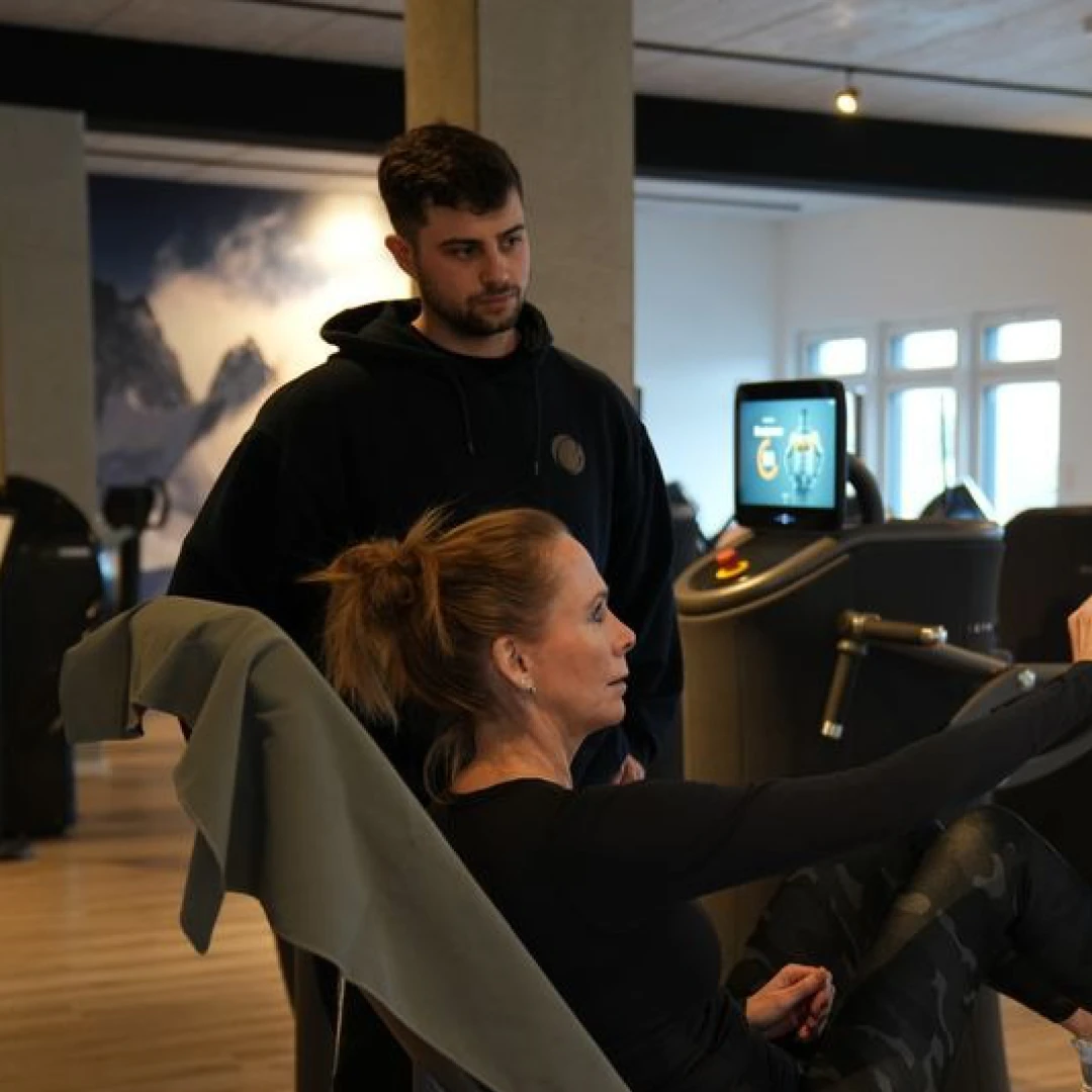 de_Gyms_CuratiPremiumFitness&Gesundheit_4