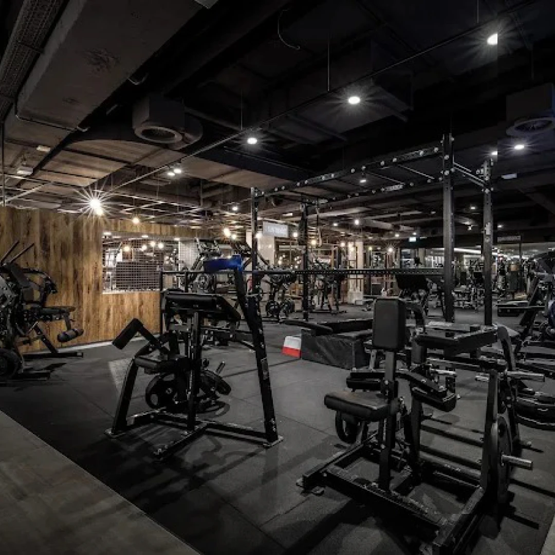 de_Gyms_FitnessFirstKölnBreiteStraße_0
