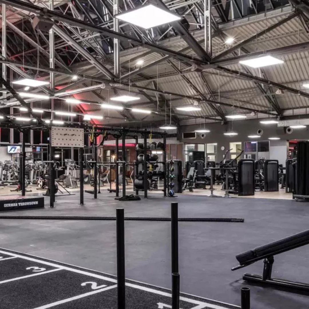 de_Gyms_FitnessFirstKölnEhrenfeld_0