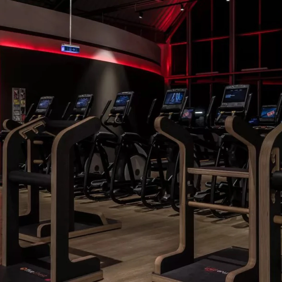 de_Gyms_FitnessFirstKölnEhrenfeld_6