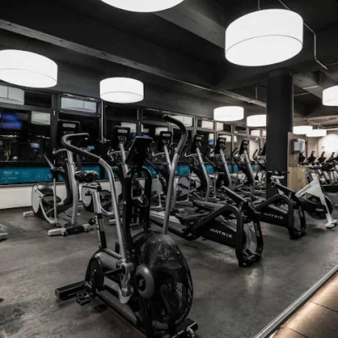 de_Gyms_FitnessFirstKölnEigelstein_4