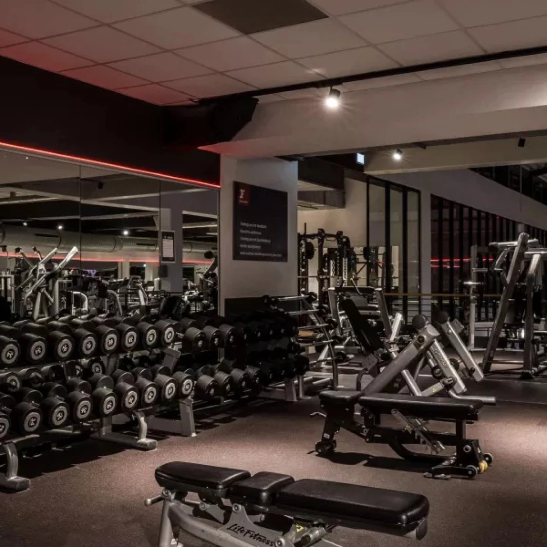 DE_Gyms_FitnessFirstKölnSchildergasse_1
