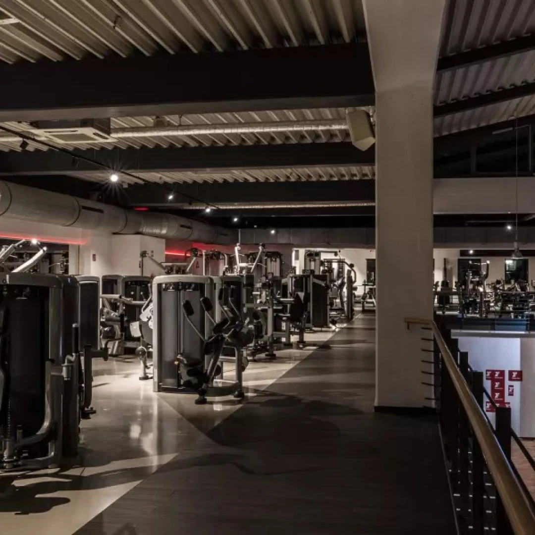 de_Gyms_FitnessFirstKölnSchildergasse_5