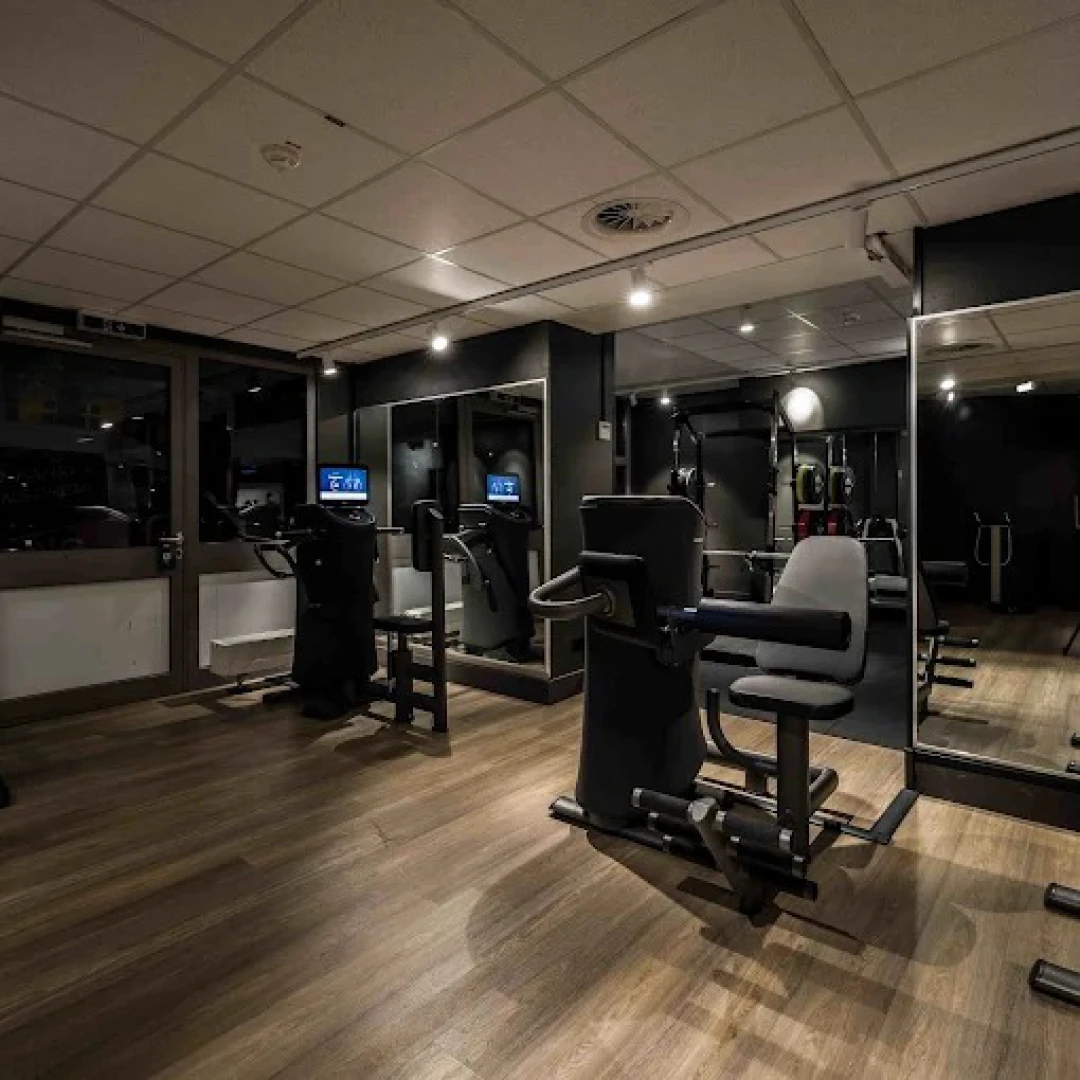 de_Gyms_FitnessFirstKölnSülz_3