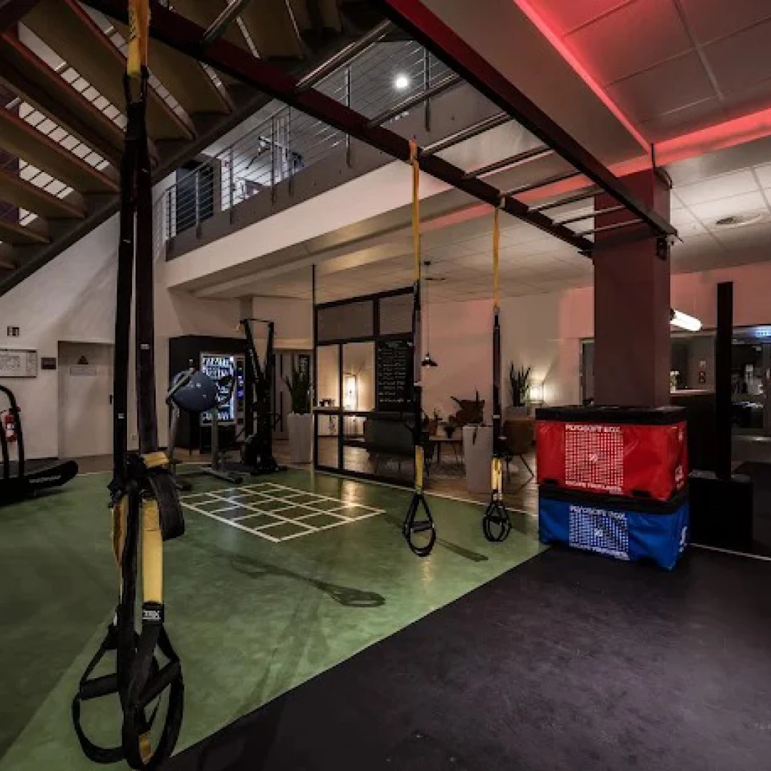de_Gyms_FitnessFirstKölnSülz_5