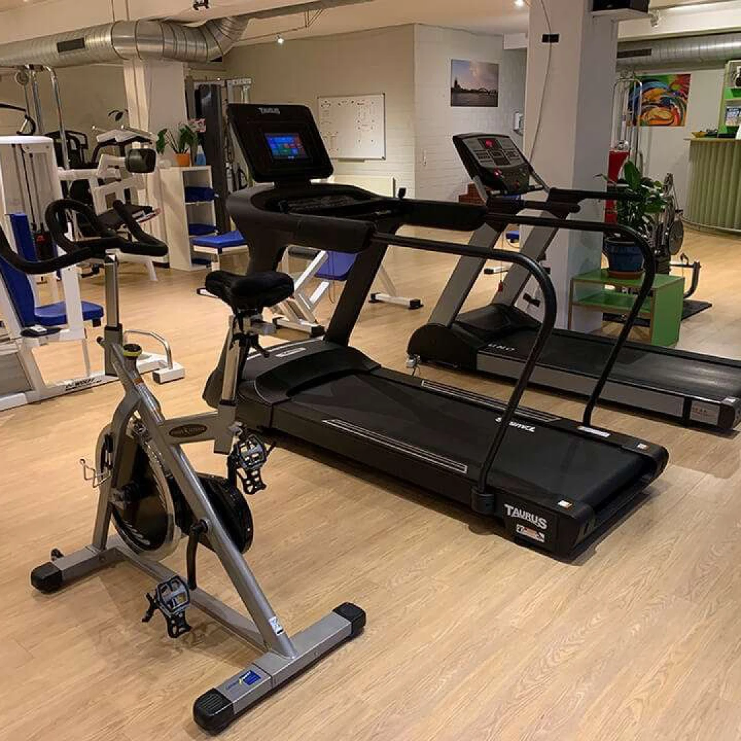 de_Gyms_FitnessStudioPesch_4