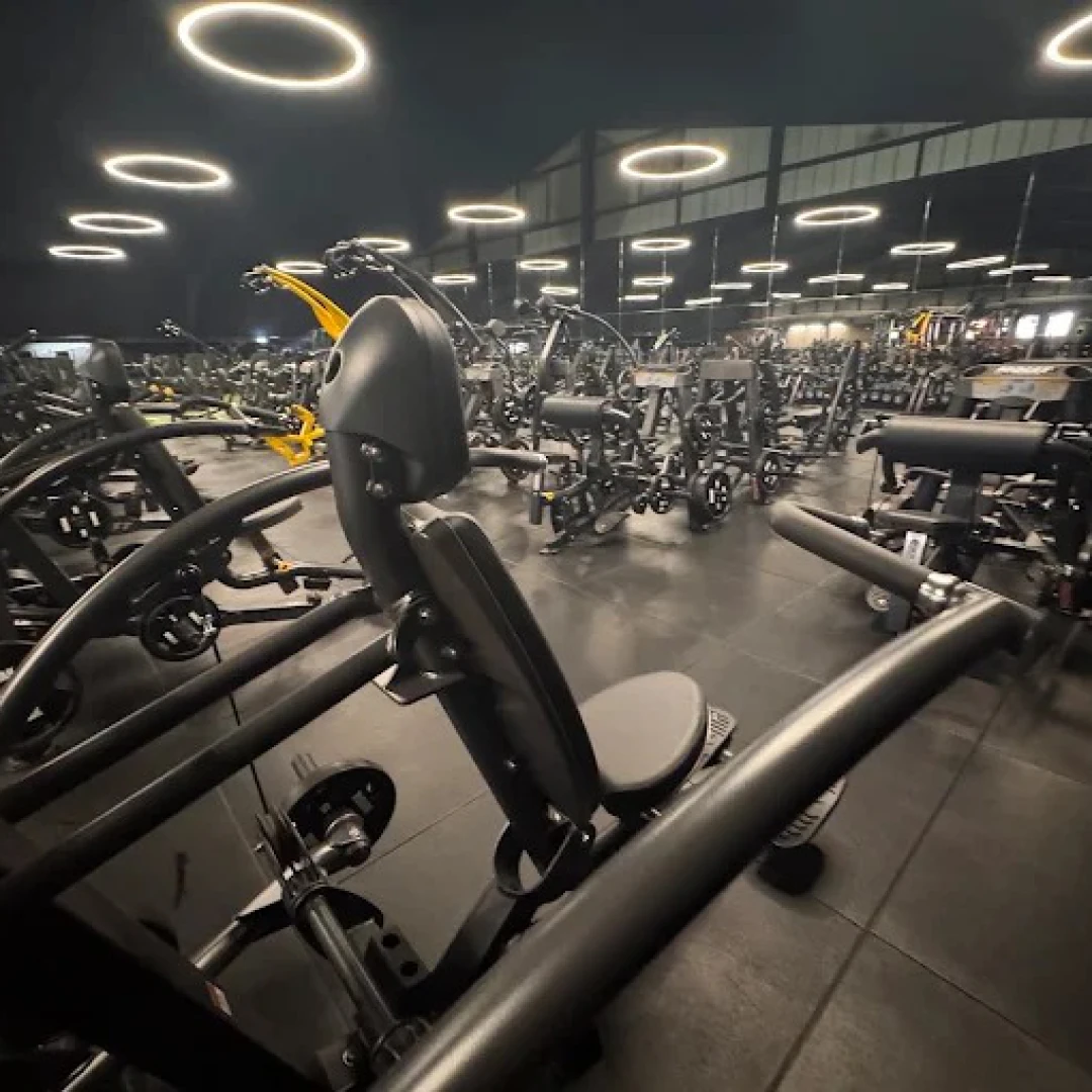 DE_Gyms_HoistGymCologne_1