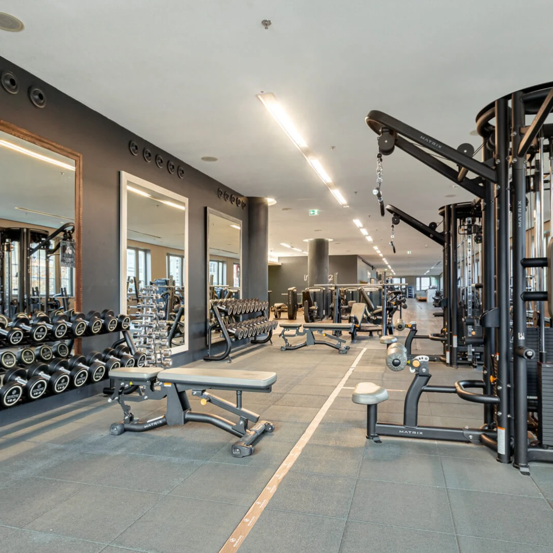 DE_Gyms_HolmesPlaceKölnAmGürzenich_1
