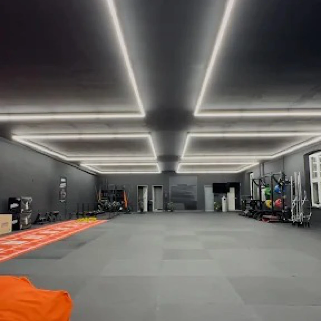 DE_Gyms_HyvibesKölnDellbrück_1