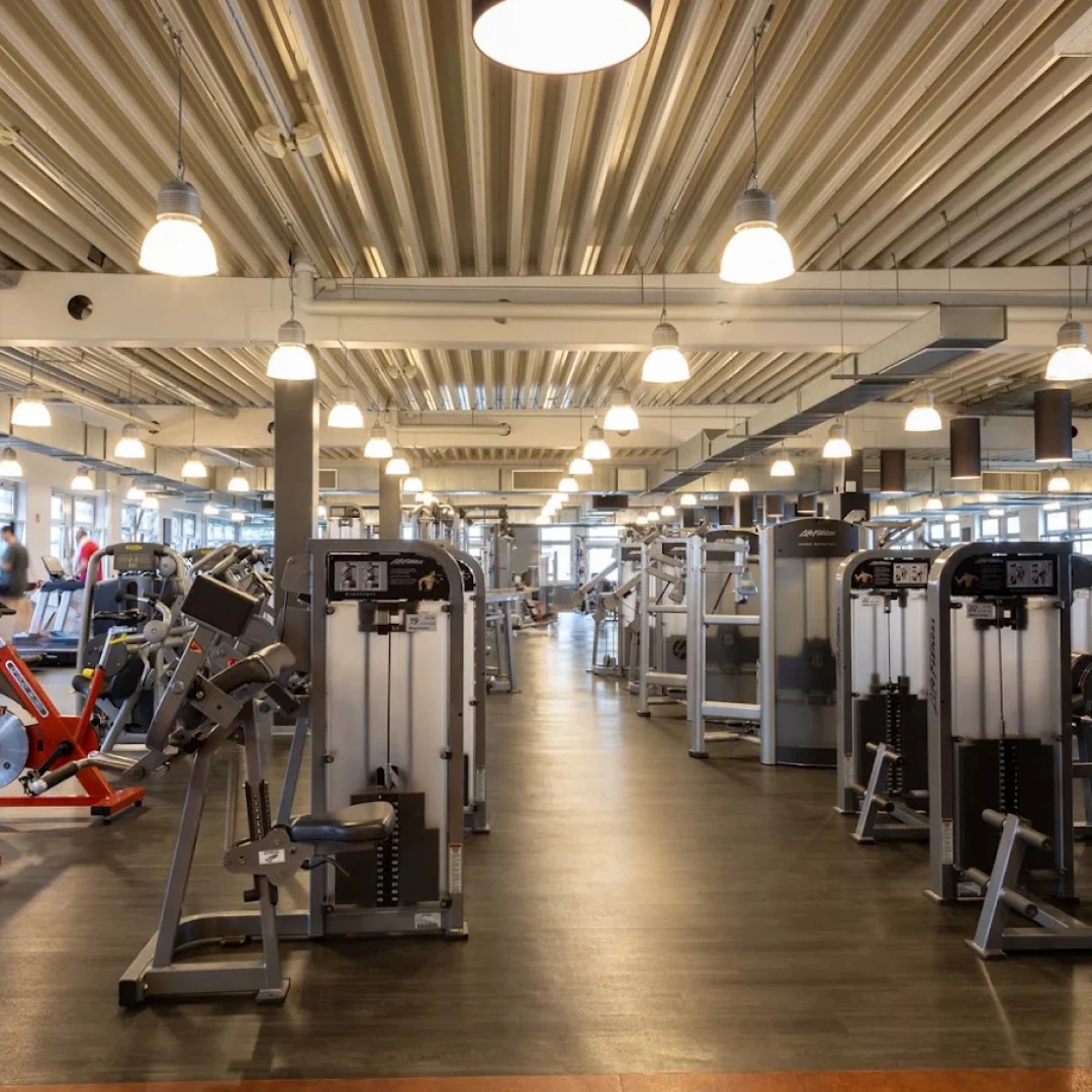 DE_Gyms_JustFit10Light_1