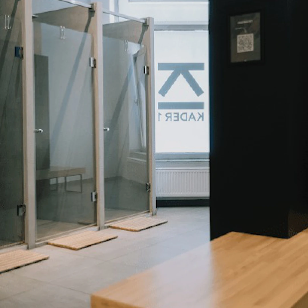 de_Gyms_Kader1FitnessstudioKöln_6