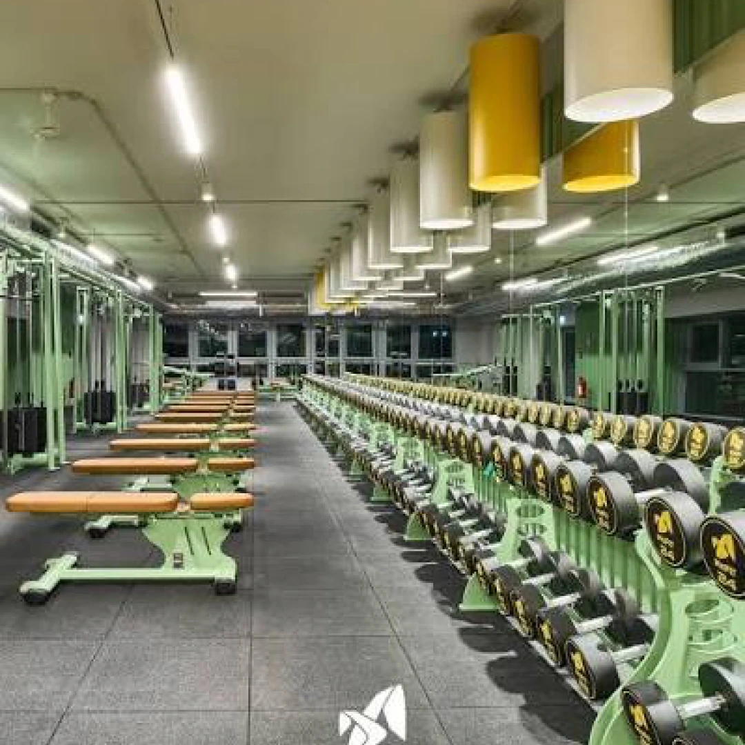 de_Gyms_McFitKölnBayenthal_0