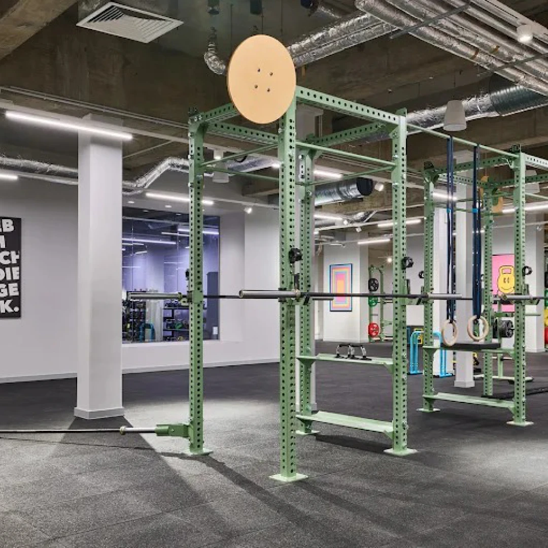 de_Gyms_McFitKölnEhrenfeld_0