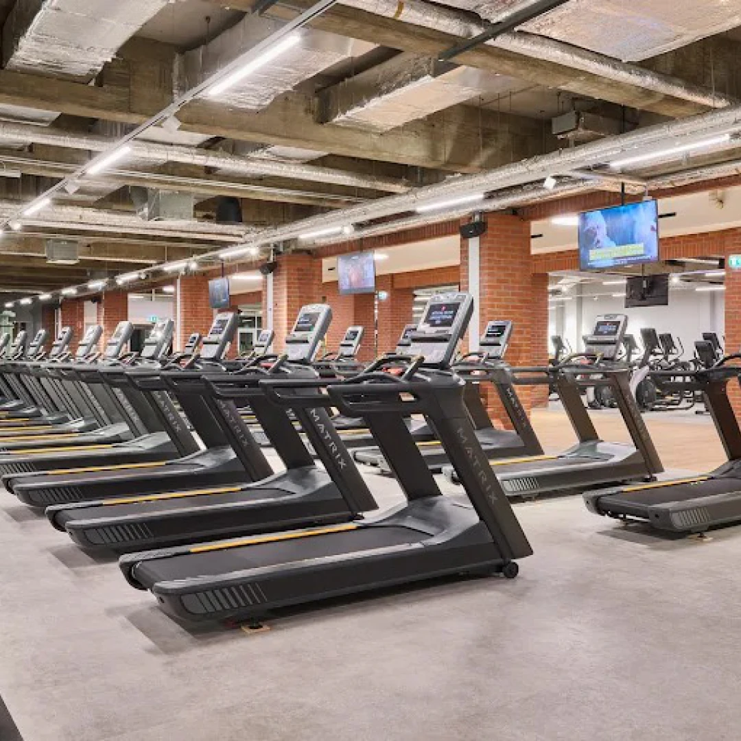 de_Gyms_McFitKölnEhrenfeld_4