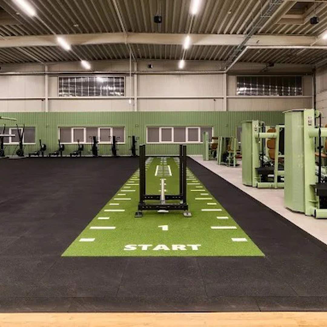 de_Gyms_McFitKölnKalk_0