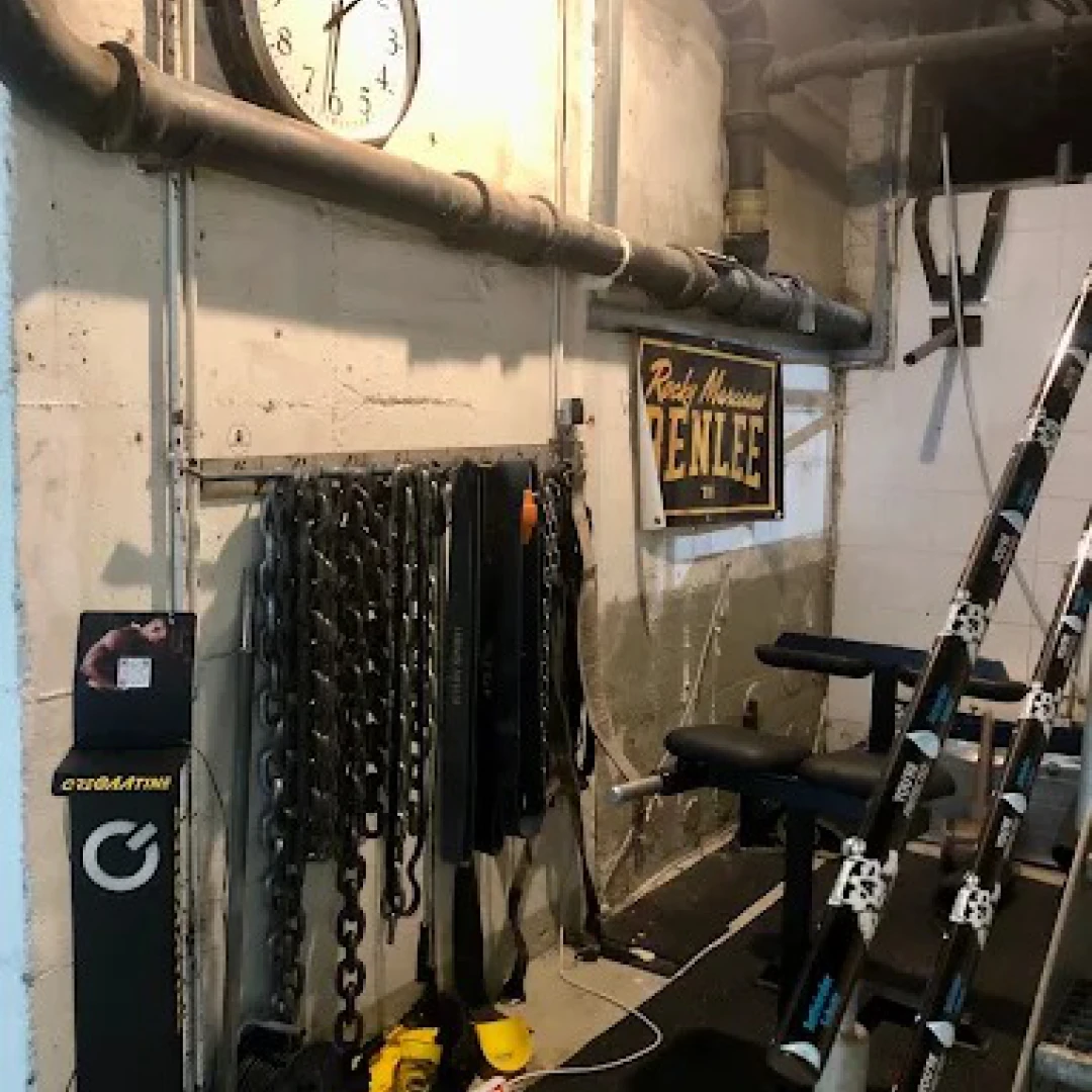 de_Gyms_MuscleGymCologne_6