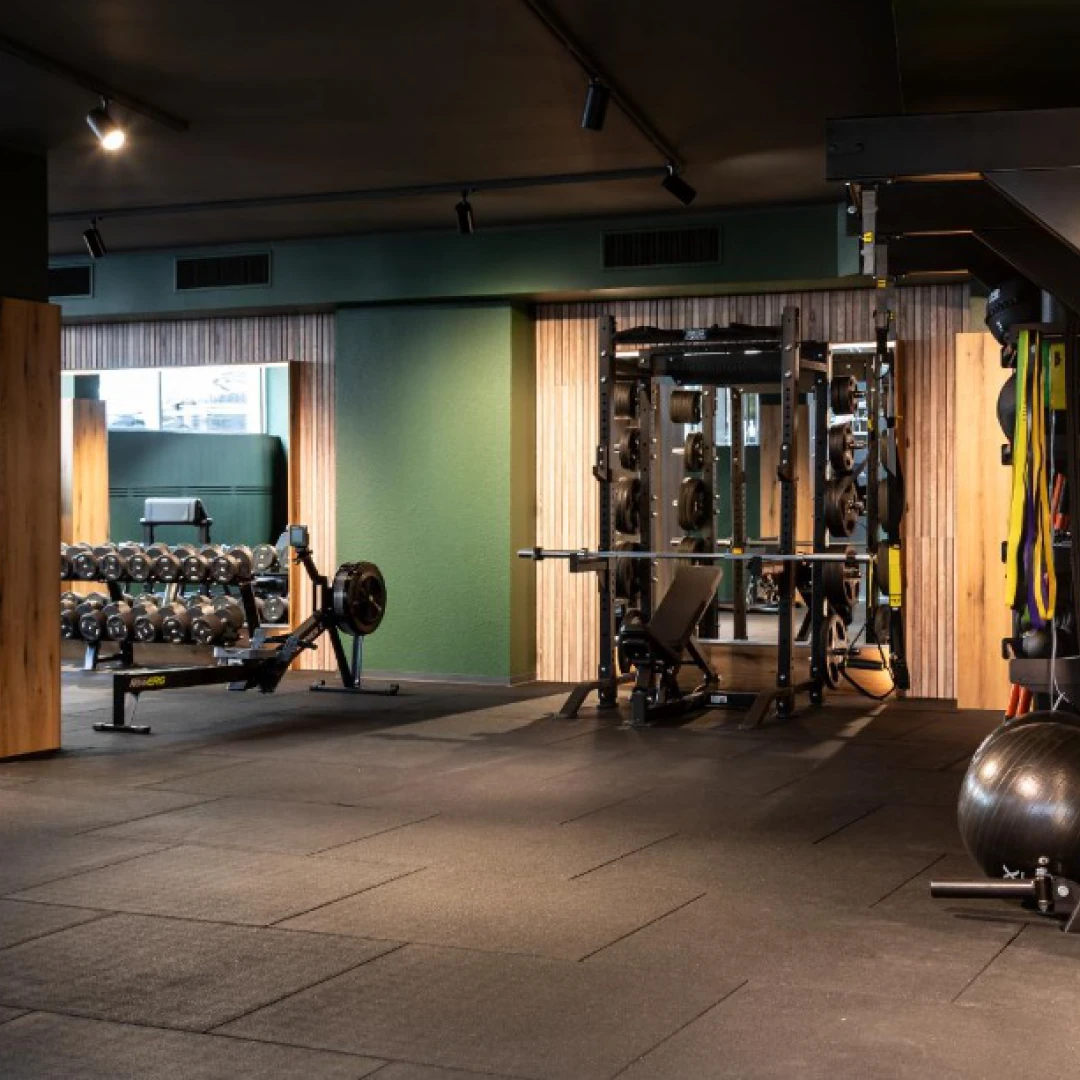 de_Gyms_NextDoorKölnFriesenplatz_1