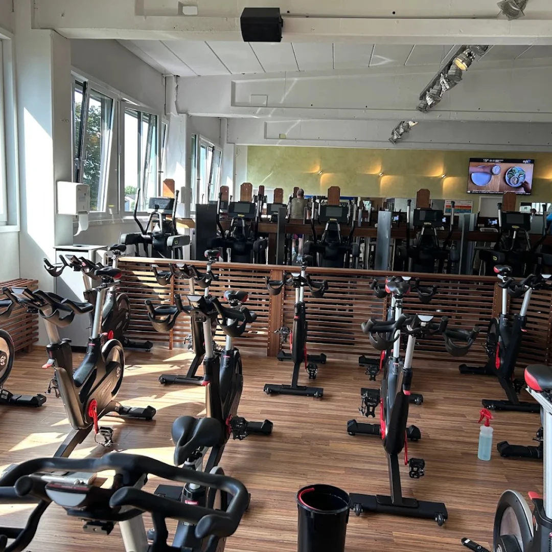 de_Gyms_A.j.'sFitness_3