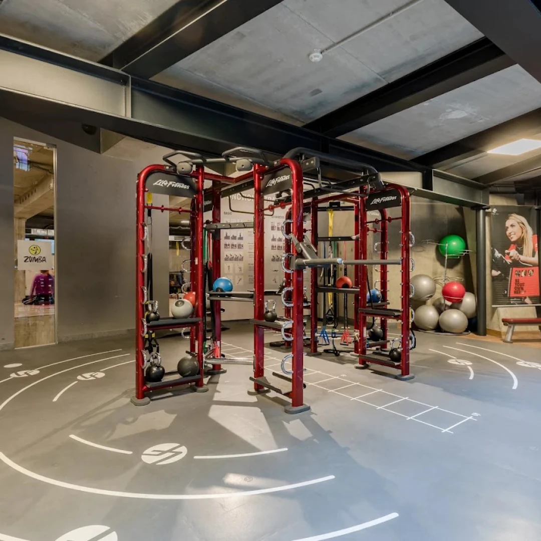 de_Gyms_AllInclusiveFitnessMünchenBergAmLaim_1