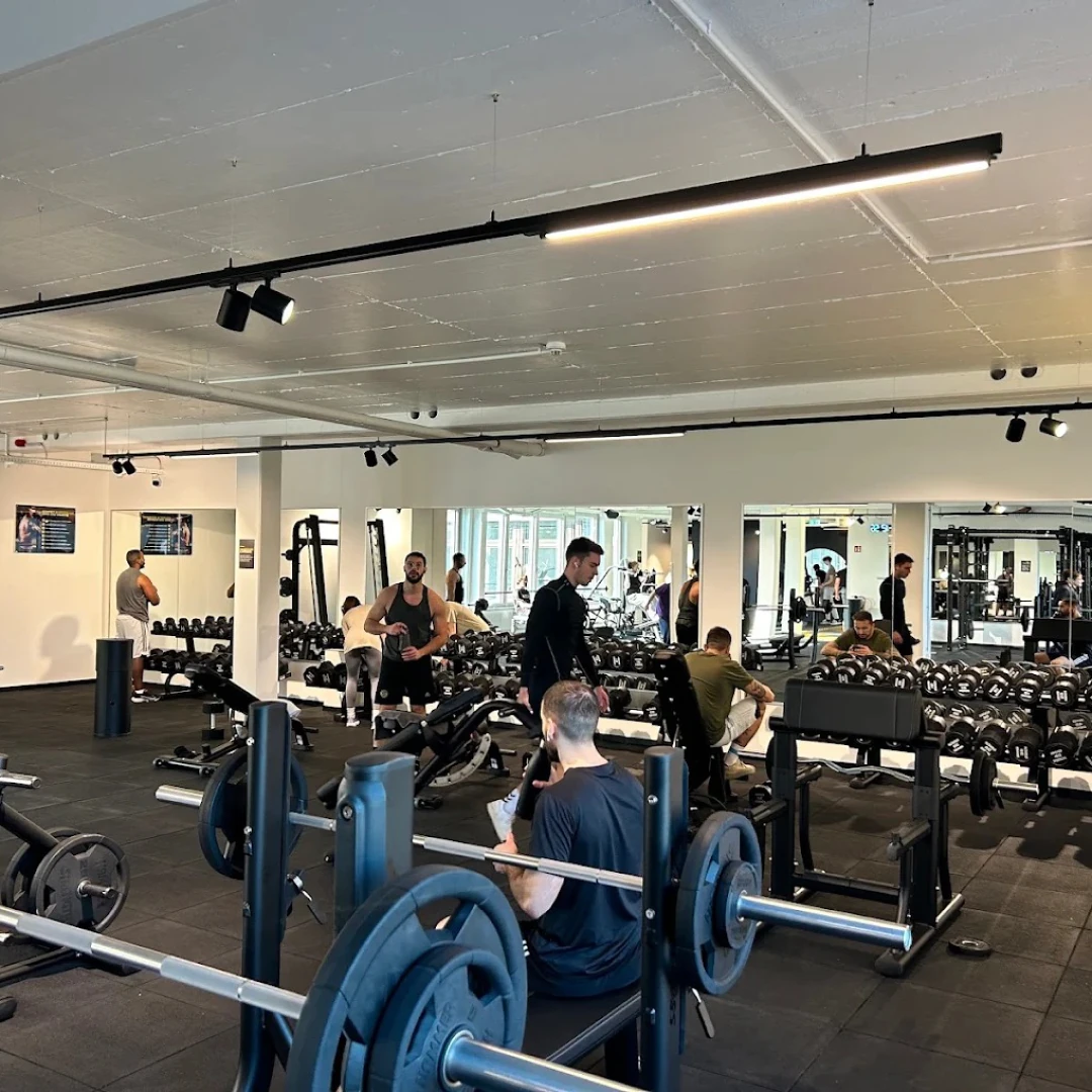 de_Gyms_AllInclusiveFitnessMünchenGroßhadern_4