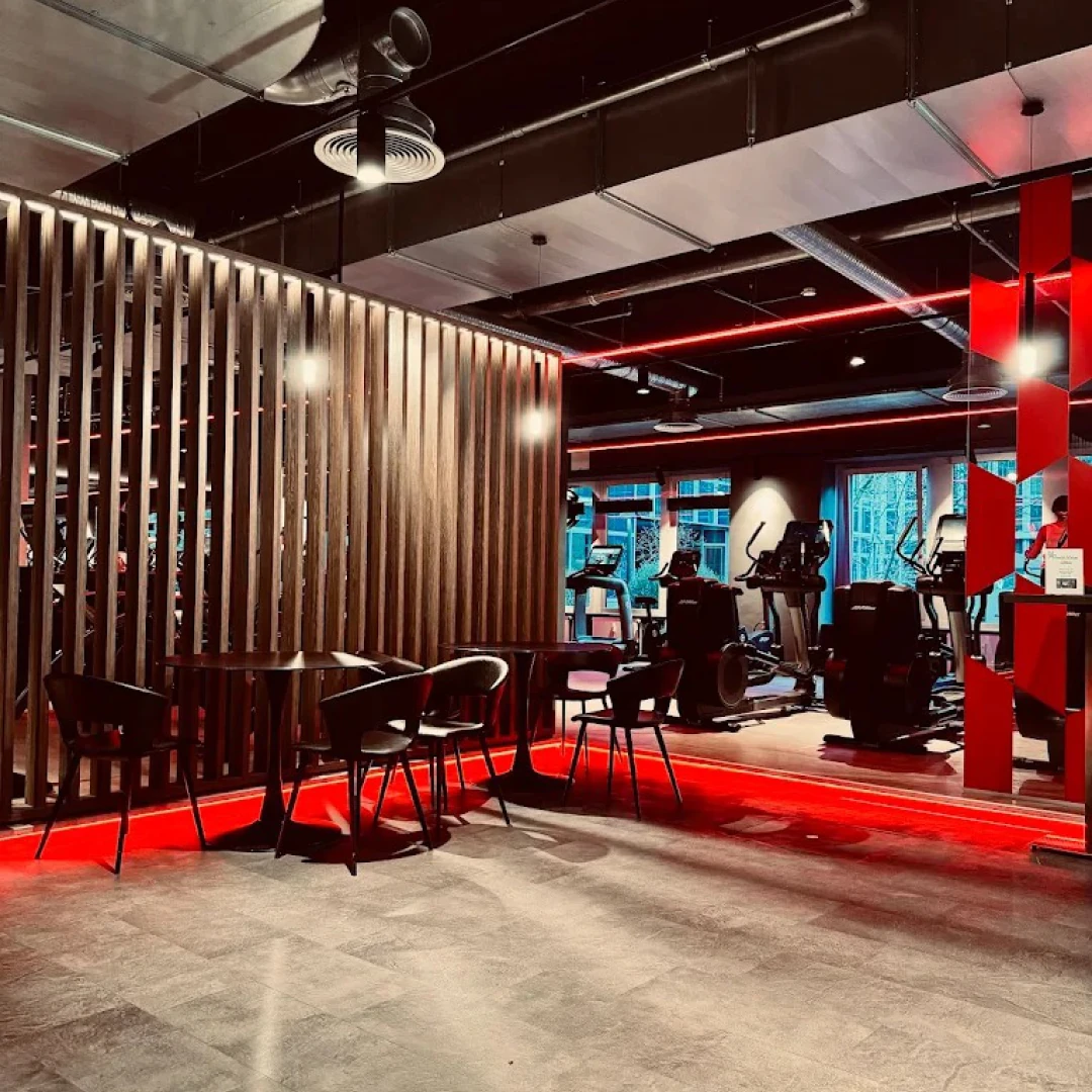 de_Gyms_BasicFitMünchenMarsstraße_1